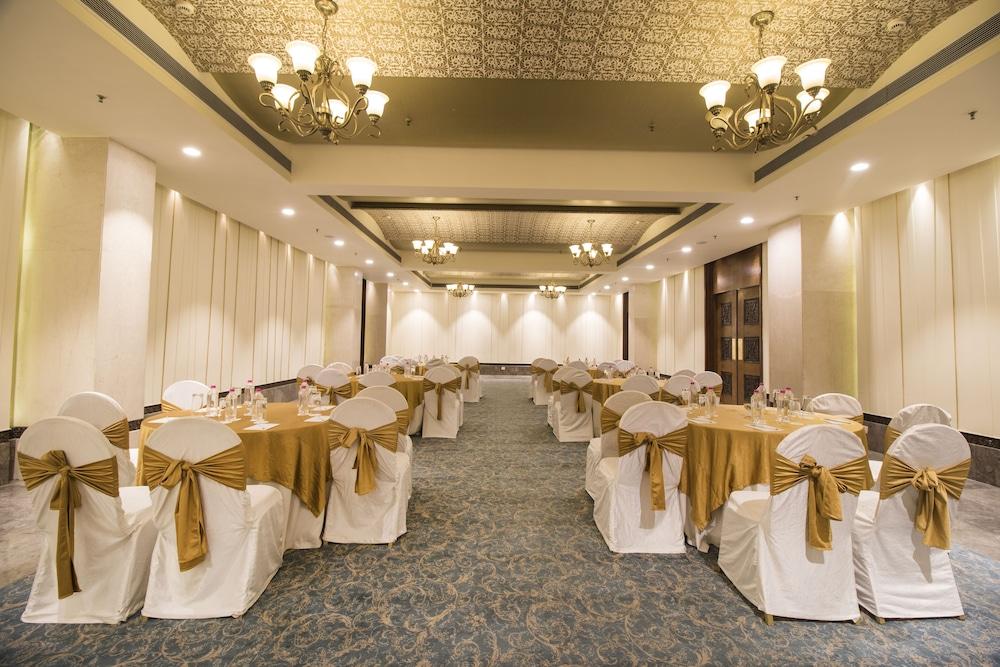 The Fern, Jaipur Otel Dış mekan fotoğraf